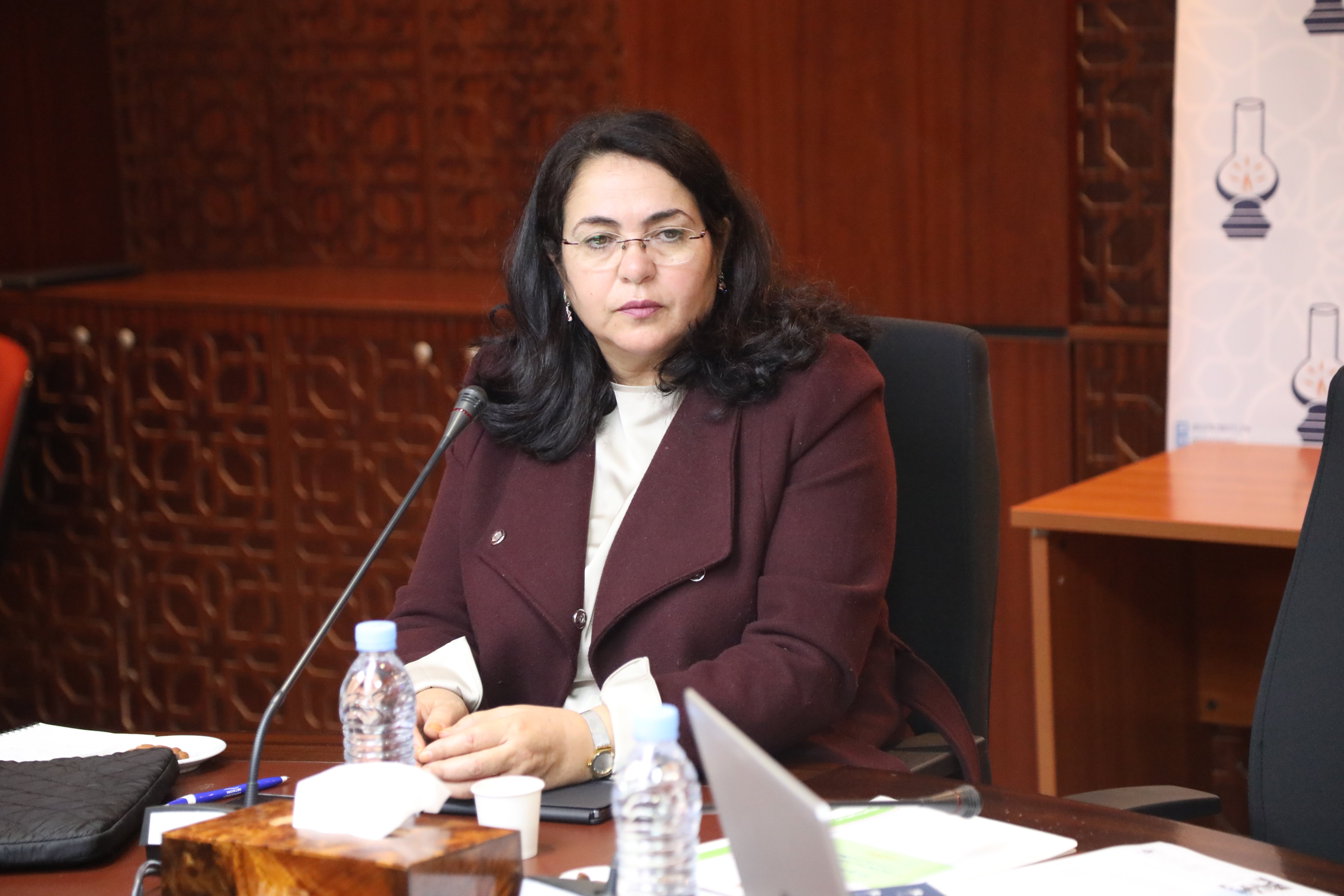 البردعي تدعو للقطع مع الريع والفساد لكسب ثقة المستثمرين