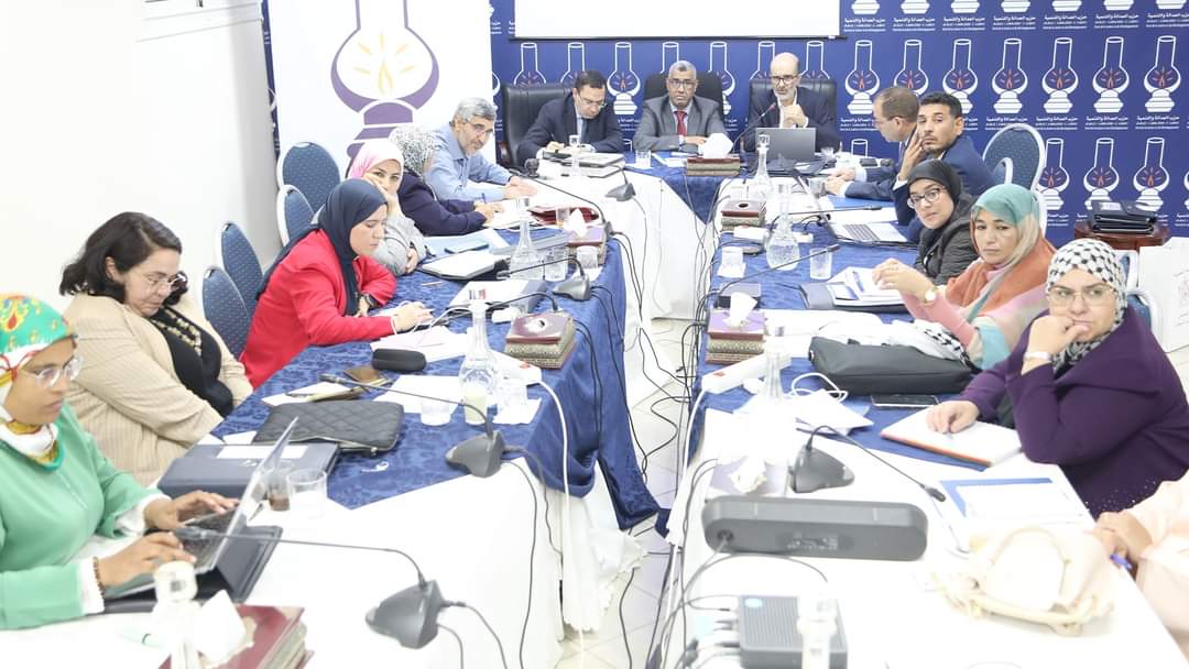 لقاء دراسي للمجموعة حول مشروع قانون مالية 2025