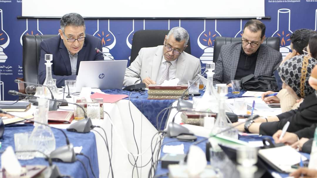 المجموعة تواصل دراسة "قانون مالية 2025" بمناقشة إشكالات التعليم والفلاحة والصيد البحري