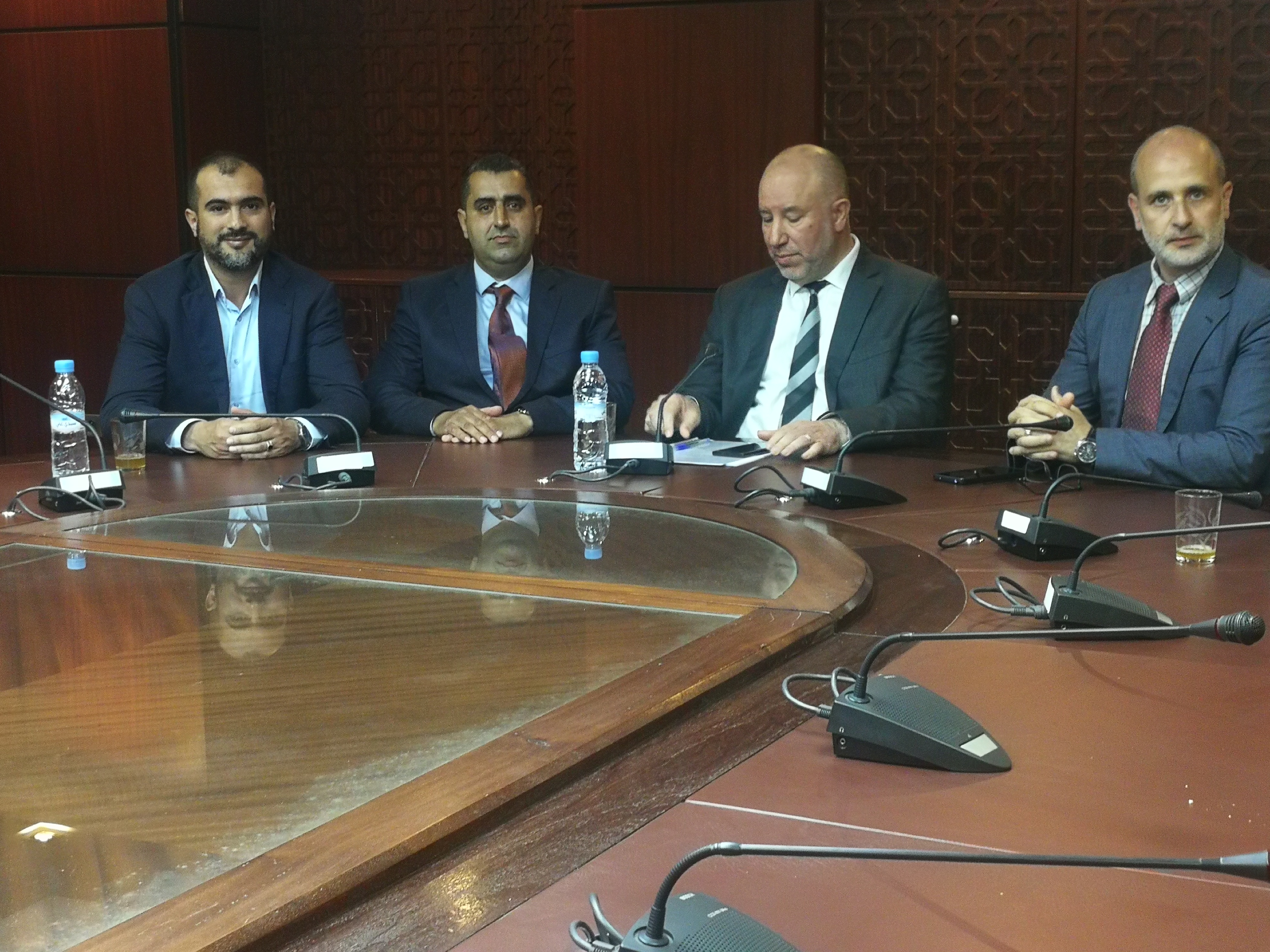 ابراهيمي يؤكد اهتمام "العدالة والتنمية" بتطوير خدمات مختبرات التحاليل الطبية