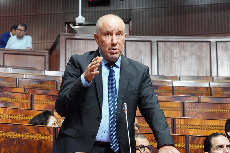 إبراهيمي: الحكومة متواطئة مع الفراقشية على استغلال المواطنين