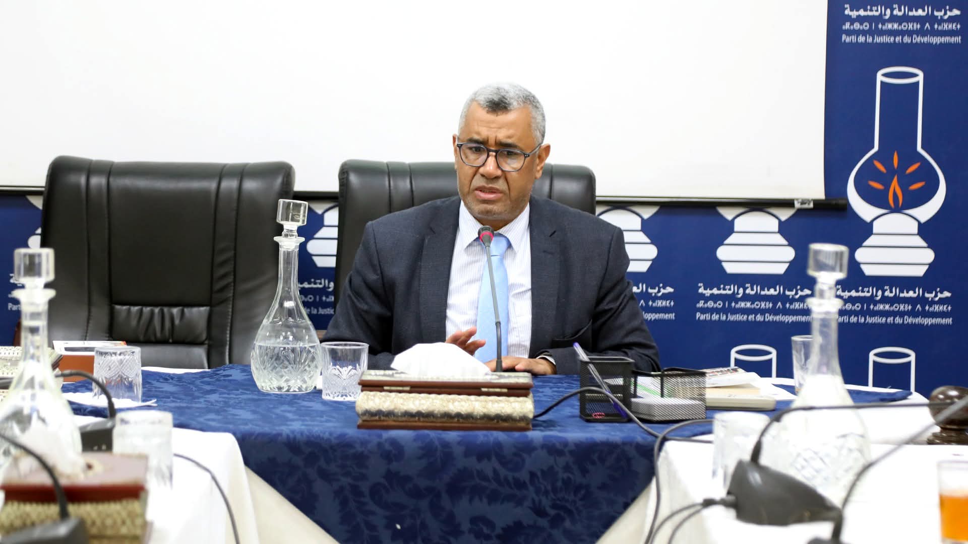 بووانو: تسريبات "لجنة الصحافة" تسيء للمغرب وتعكس مستوى المسؤولية في عهد الحكومة الحالية