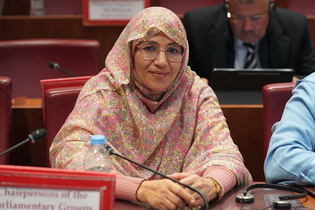 أبلاضي: تنتقد تعنت الحكومة في تدبير استقلالية قطاع الصحافة